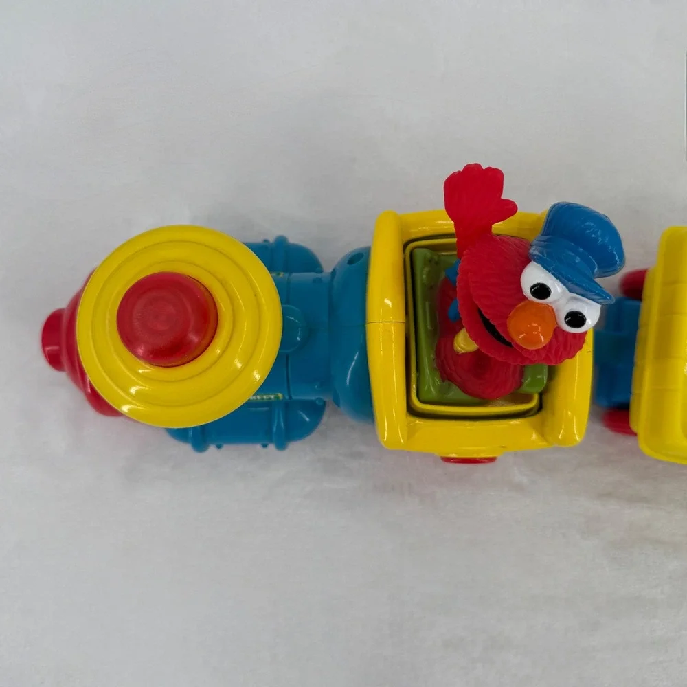 Vintage 90s Tyco Sesame Street Elmo's Express Train Kids Locomotive Cargo Wagons